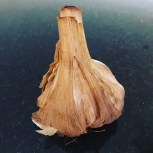 mrs-magic-pantry-smoked-garlic-bulb-nov2017